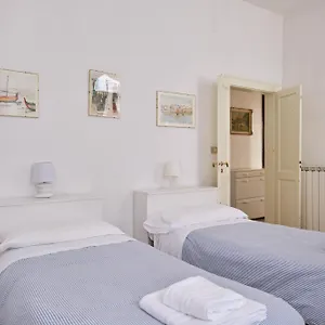 Lustraferi Venice