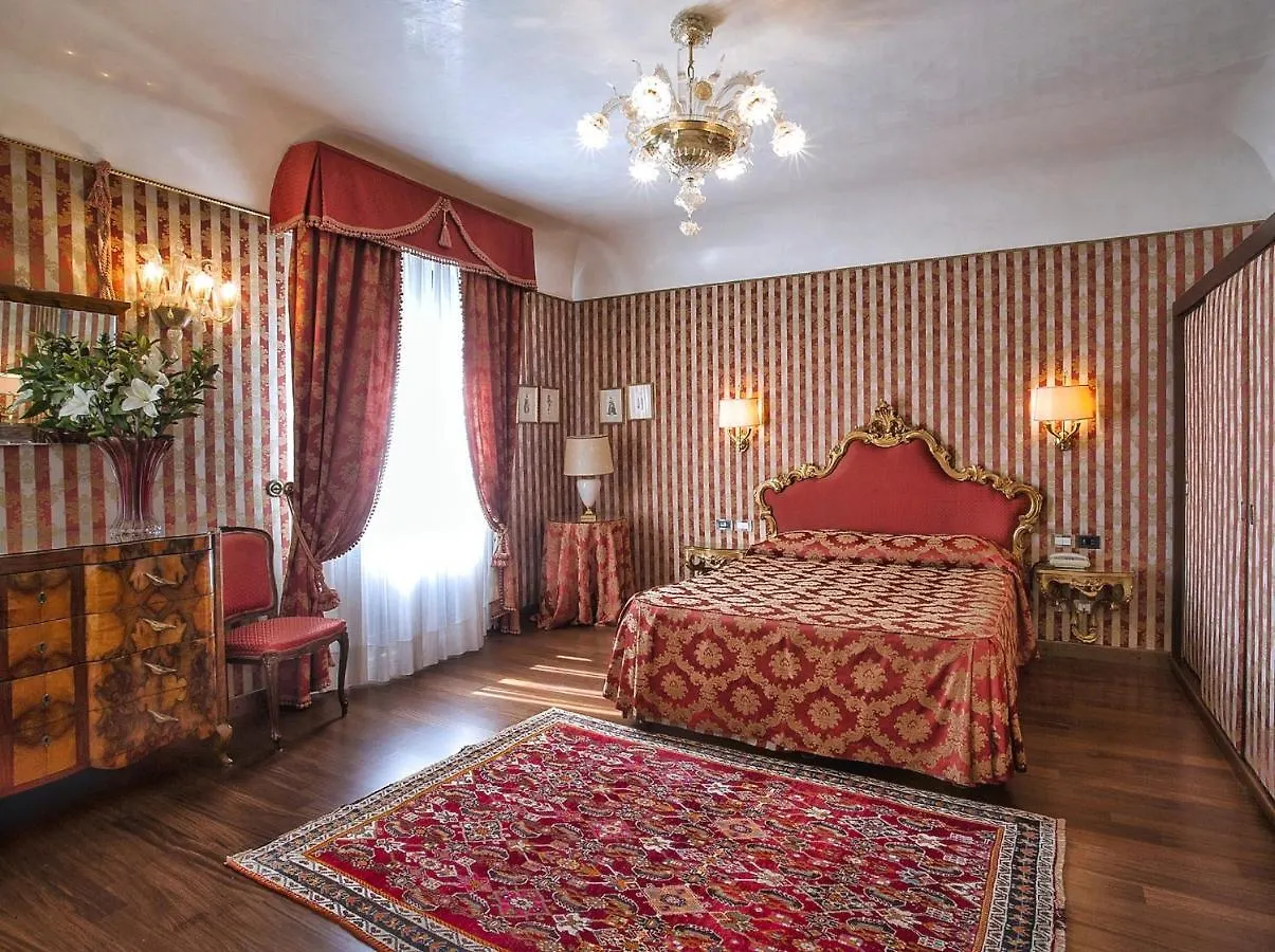 **** Hotel Locanda Vivaldi Venice Italy